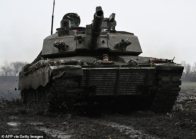 Britain has already sent fourteen of its Challenger 2s to Ukraine.  In the photo: one of the tanks at a secret location near the front line in the Zaporizhia region, on February 12