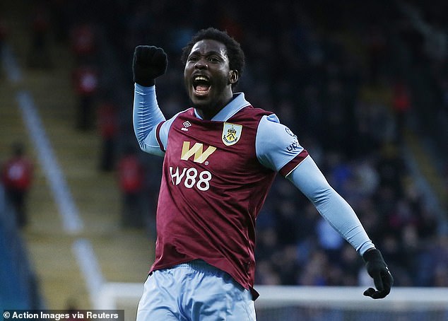 Burnley saved a dramatic point against Fulham after substitute David Datro Fofana's brace