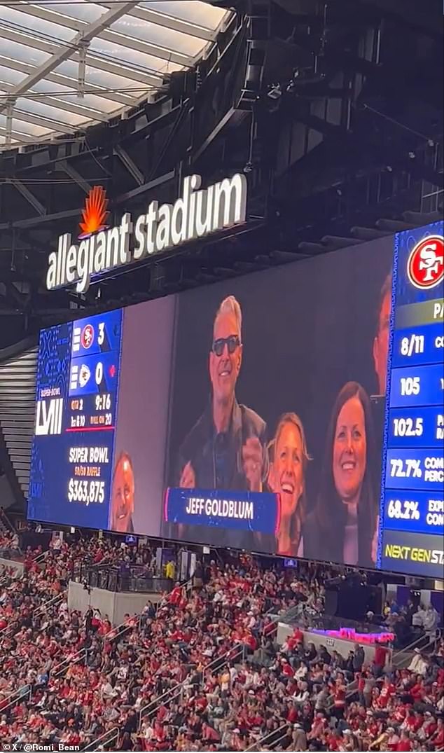 Jeff Goldblum was seen on the Allegiant Stadium jumbotron during the Chiefs-49ers first half