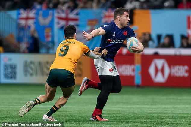 France drew level with Italy on the day their captain Antoine Dupont played for the 7s team in Vancouver