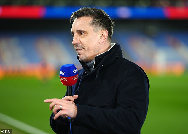 Gary Neville cheers for Chelsea during Carabao Cup final