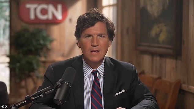 Tucker Carlson (photo) used to be a presenter of the American Fox News, but now presents his own show online, which has 11.6 million followers