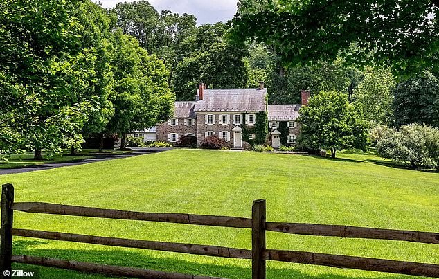 Bradley Cooper bought a large Pennsylvania estate worth $6.5 million in the same city as his girlfriend Gigi Hadid and her mother Yolanda