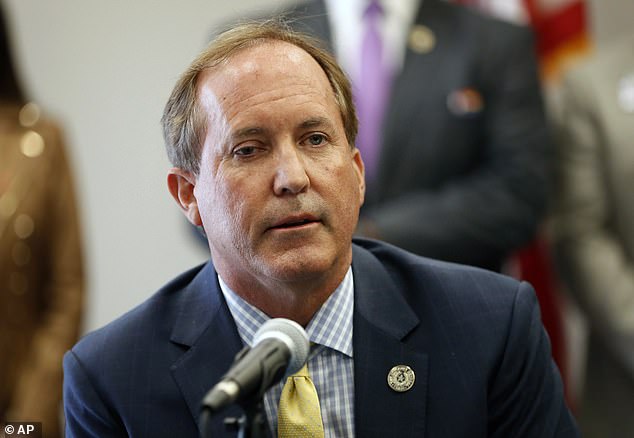 Texas Attorney General Ken Paxton on February 7 demanded documents from the Annunciation House, a migrant charity in El Paso, Texas.