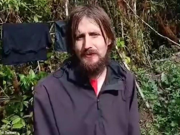 A video has been released of New Zealand pilot Philip Mark Mehrtens being held captive for a year by separatist rebels in West Papau