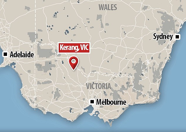 The fire happened shortly after midnight on Saturday in the Victoria-NSW border town of Kerang