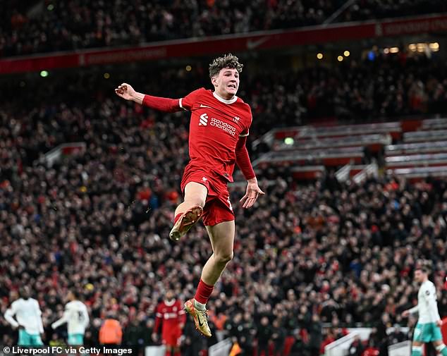 Liverpool 3 0 Southampton Jurgen Klopps kids keep quadruple dream alive