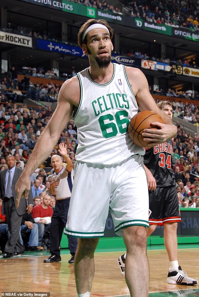 Pollard played one season with the Celtics in 2007-08 and won the NBA championship