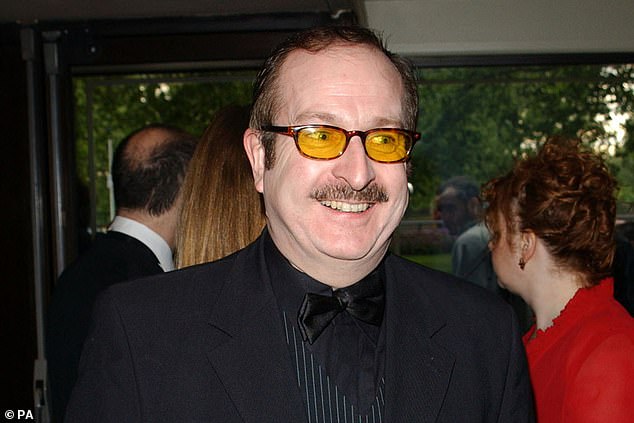 Radio 2 listeners burst into tears when Steve Wright's Sunday Love Songs returned to air just days after the presenter's sudden death.