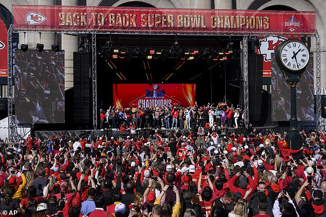 Chiefs players helped calm children terrified after the Kansas City shooting