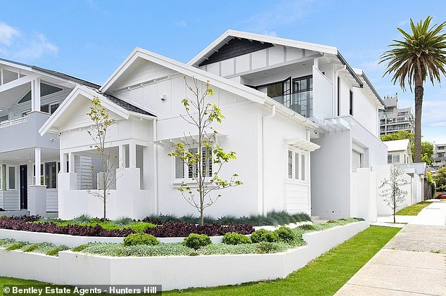 Cricket great Steve Smith has walked away with an eye-watering $2.75 million profit after finally selling his course in Sydney's eastern suburbs for $6.75 million.