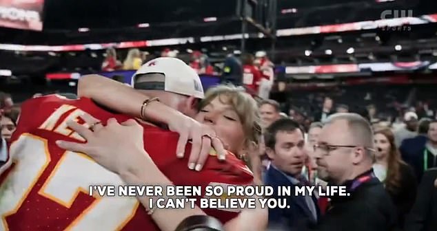 Taylor Swift told Travis Kelce she's 