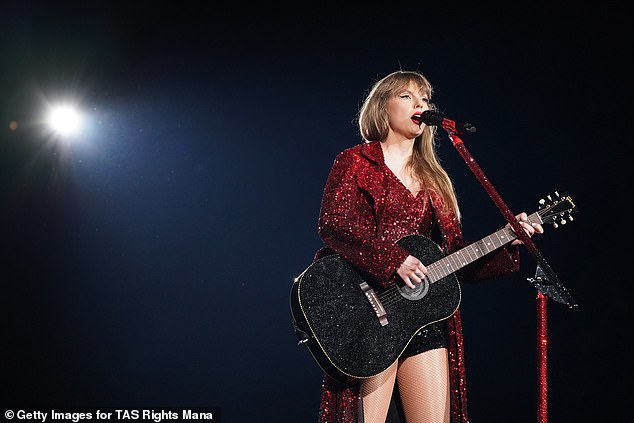 Taylor Swift suffered another onstage accident this week during the second of four concerts in Tokyo