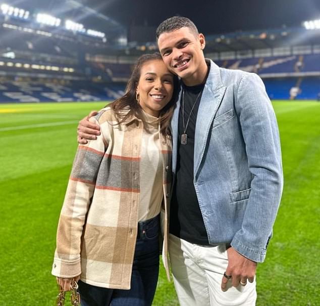 Thiago Silva's wife Isabelle (left) has apologized after appearing to call for Mauricio Pochettino's sacking