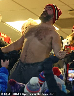 Jason Kelce celebrated the wild in Buffalo