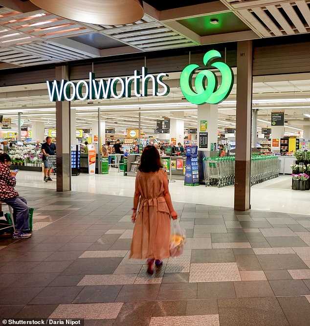 Woolworths no longer offers cash withdrawals without purchase in its stores