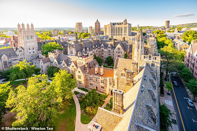 A view of Yale University's central campus from Harkness Tower