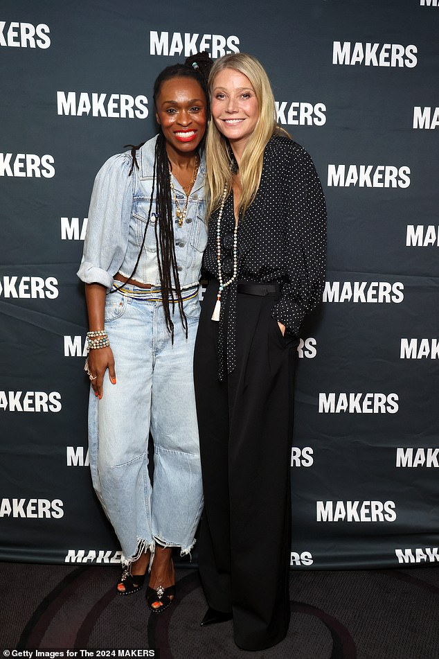 As Gwyneth roamed the conference, she mingled with fellow wellness influencer Latham Thomas, who is known online as GlowMaven