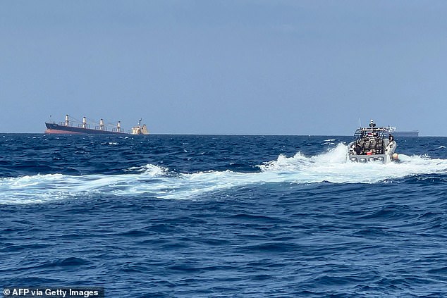 Salvage crews had hoped to save the ship, which was abandoned for hours after it was attacked by Iranian-backed rebels