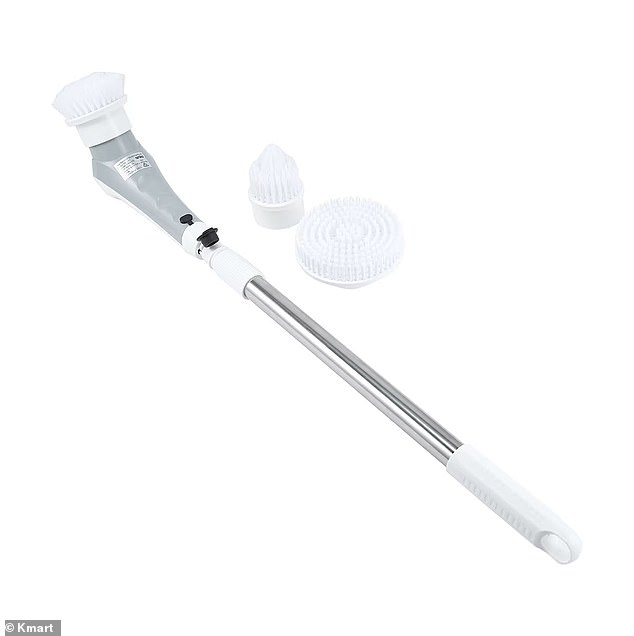 It comes with three variants of the brush head: a flat brush, an angle brush, and a curved brush