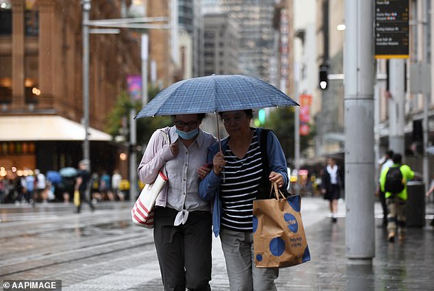 A high chance of showers is expected in Brisbane late Monday morning, with a chance of thunderstorms