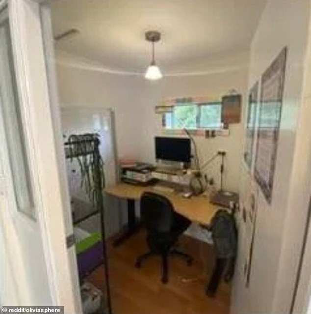 The cottage also has a separate office space (photo)