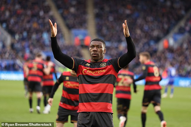 Sinclair Armstrong came off the bench and scored with his first touch against the leader