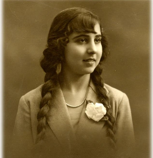 Mrs. Morera was born in San Francisco in 1907 as the city was suffering a second wave of the bubonic plague, but the family decided to return to Spain in 1915.  Photo of Mrs. Morera from 1925, when she was only 18