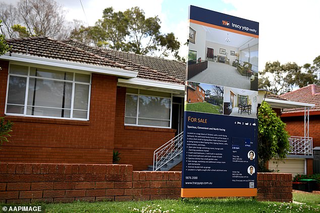 Labor previously had a policy of halving the capital gains tax rebate, but dropped it after coalition fear campaigns on the issue contributed to election losses in 2016 and 2019 (photo: a house for sale)