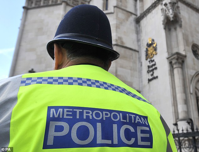 A Met Police spokesperson said officers had attended a complaint about a taxi fare