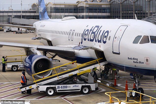 Abraham Lunger and his wife, Miriam Lunger, were removed from the plane after the rabbi informed the flight crew that as an Orthodox Jew, he 