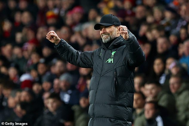 Jürgen Klopp's side put one foot in the quarter-finals with a 5-1 victory over Sparta Prague