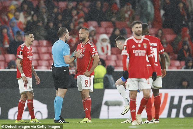 Benfica came from behind twice against the Scottish team in their Europa League match