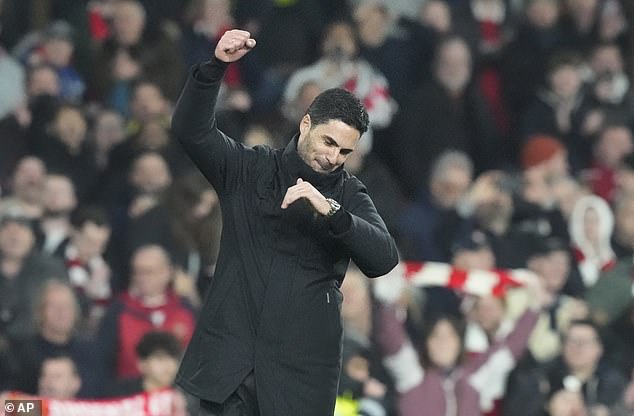 Mikel Arteta has praised Ramsdale's response to his horror mistake against Brentford