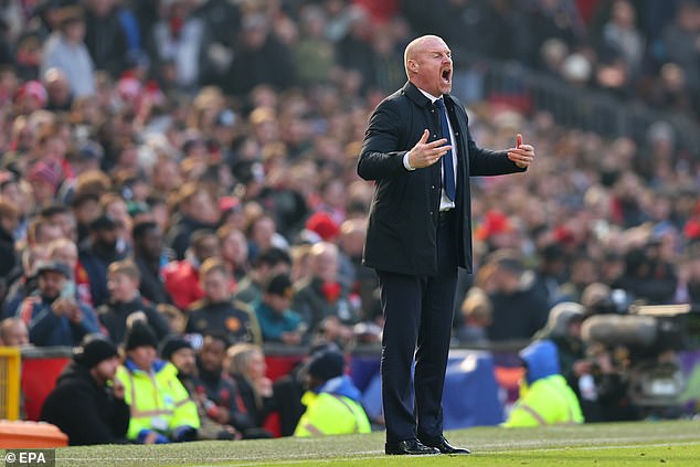 Everton boss Sean Dyche admitted his frustration after a string of chances went begging