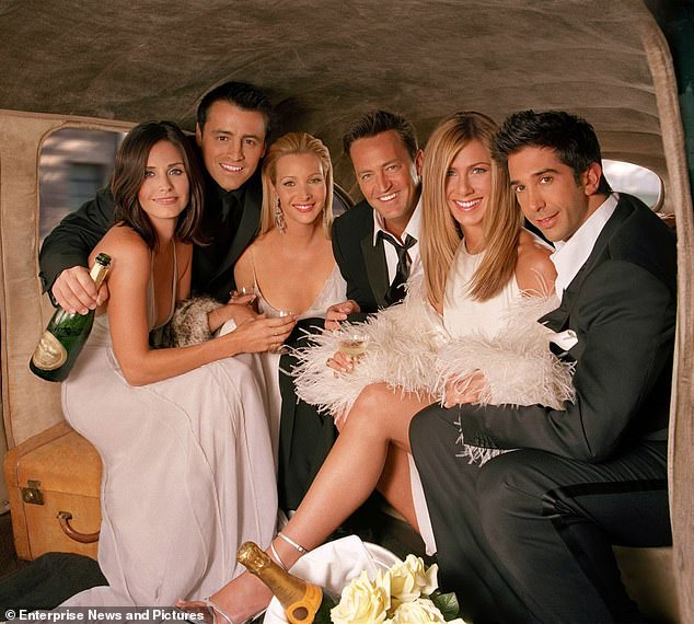 Courtney pictured with the cast of Friends: Matt LeBlanc, Lisa Kudrow, Matthew Perry, Jennifer Aniston and David Schwimmer