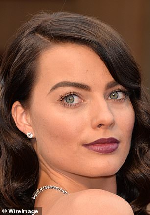 In February 2020, a leading cosmetic clinic revealed that Margot's face was the most requested when women came in for non-surgical procedures.  (Pictured at the 2014 Oscar Awards)