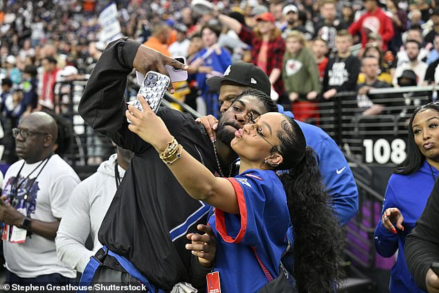 Diggs - the brother of Bills WR Stefon Diggs - poses with his Chavis at the NFL Pro Bowl Game