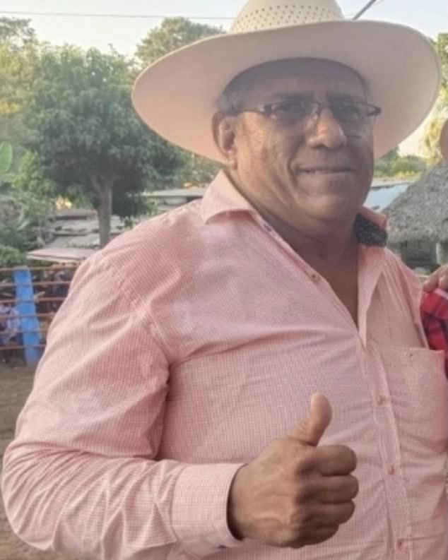 David González, the local leader of the Institutional Revolutionary Party and candidate for mayor of Suchiate, Chiapas, was assassinated on January 5.