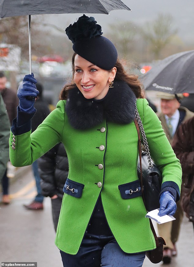 Beautiful in green!  Another broke the cardinal style rule of mixing blue and green to her advantage