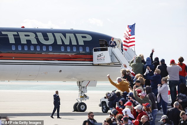 The presumptive Republican nominee, 77, repeatedly noted that he had difficulty reading his teleprompters, which were visibly flapping in 55 mile-per-hour wind gusts.