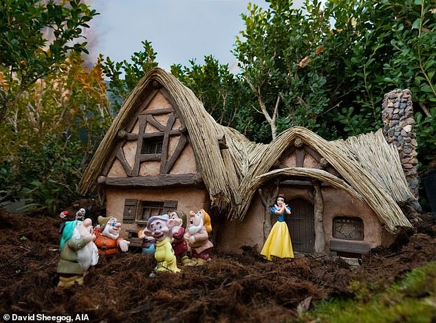 1710643984 308 California architect builds incredible miniature Disneyland in his backyard