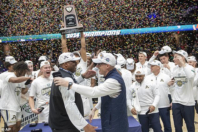 Akron's Greg Tribble made two free throws to secure the 62-61 victory and the conference title