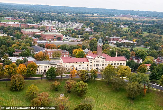 Of the 185 houses, 89 large houses were built before 1919, while the remainder are located in a multi-unit 12 infantry barracks along Pope Avenue and Doniphan Drive, dating to the early 20th century.