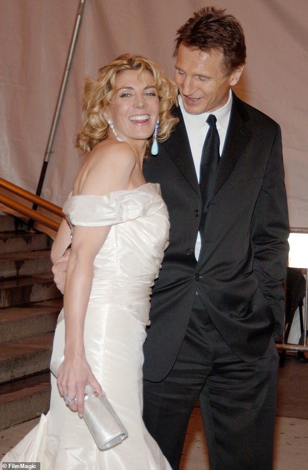 Natasha died at the age of 45 from an epidural hematoma on March 18, 2009, two days after suffering a head injury in a skiing accident (photo with Liam)