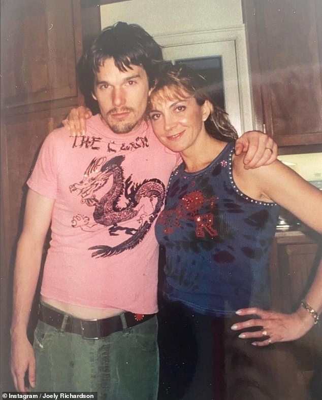 Natasha's sister, actress Joely Richardson, posted a throwback photo of her with Ethan Hawke, which she said showed off her 