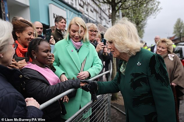 The Queen met the public this morning after arriving in Northern Ireland last night