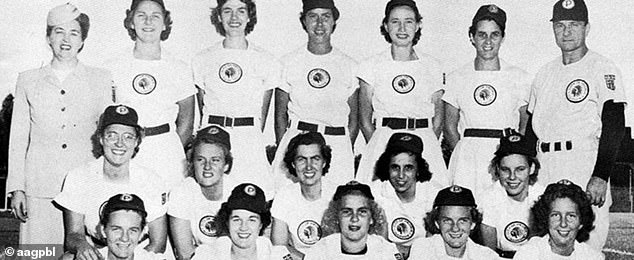 A native of California, Blair was known as All The Way Mae when she pitched for the Peoria Redwings in 1948 (below right)