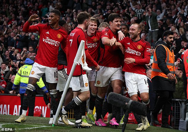 United defeated Liverpool 4-3 in a dramatic quarter-final to book a place in the semi-finals