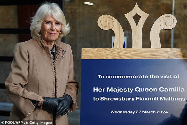 The Queen visited the newly restored heritage site and met volunteers from local groups before unveiling a plaque to mark her visit